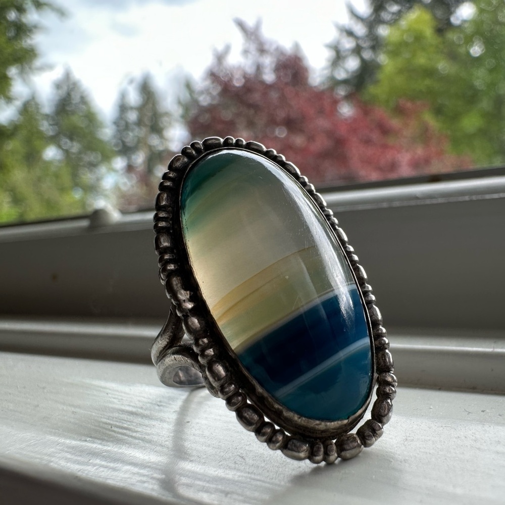 Luminous banded agate sterling silver ring size 7 - Picture 5 of 5